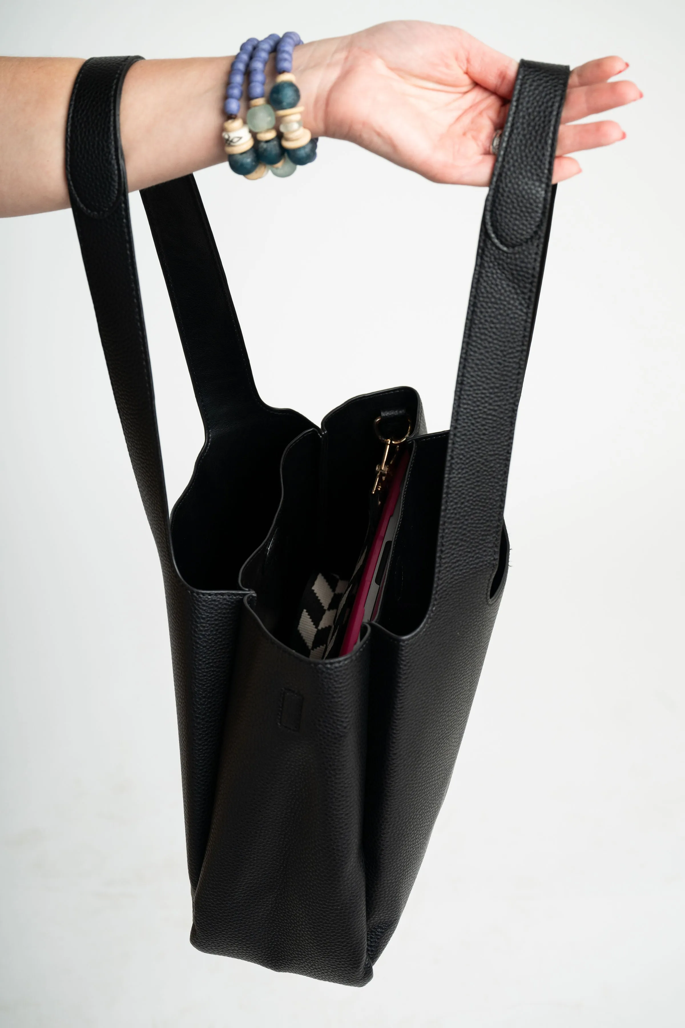 Dynamic Soft Faux Leather Tote: Black (strap included)