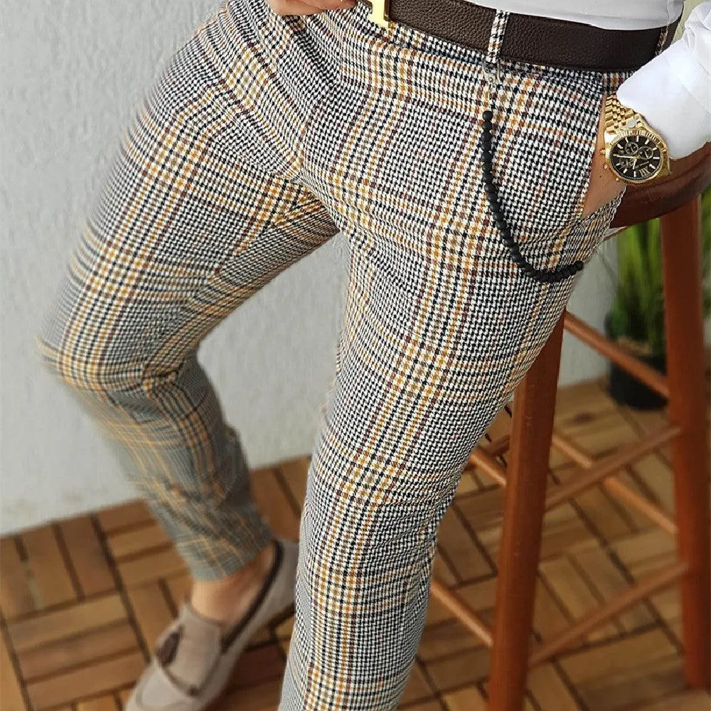 Men Printed Mid Rise Straight Leg Pants