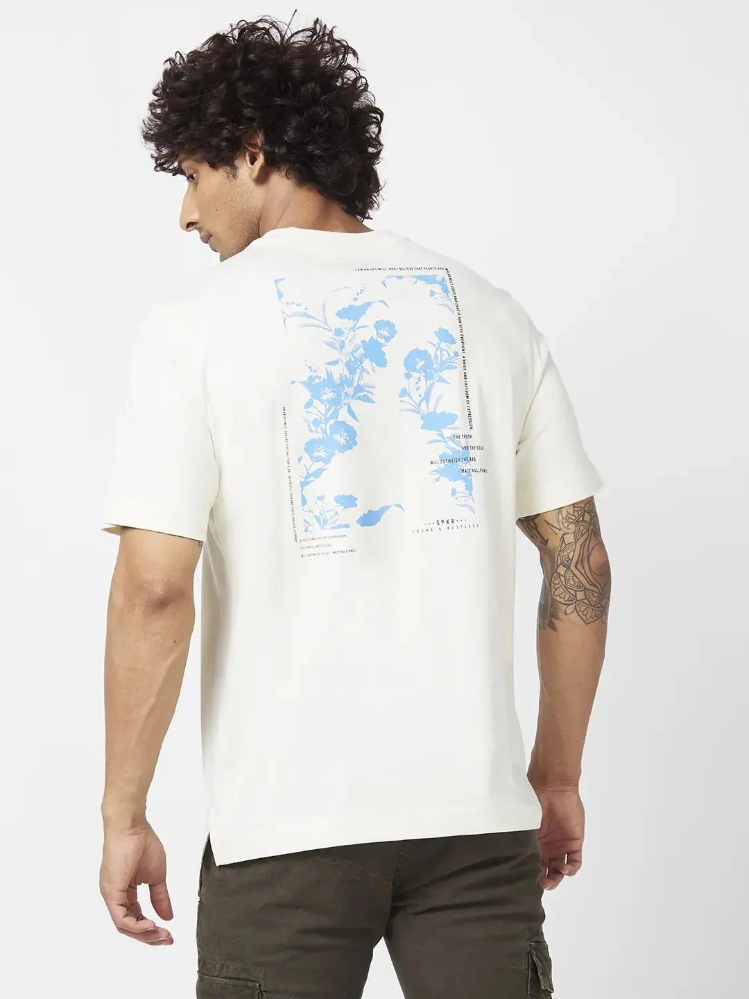 Spykar Men Off White Cotton Comfort Fit Half Sleeve Round Neck Printed Tshirt